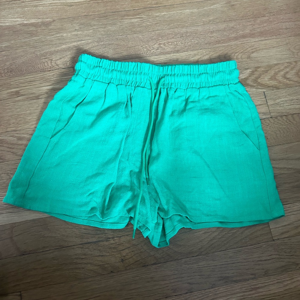 Forever 21 Green linen shorts (color on 3rd slide is accurate)